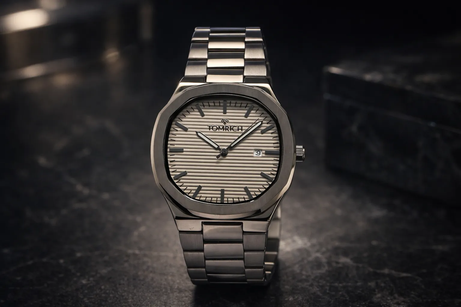 TOMRICH VELORIS HEXA